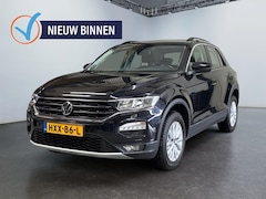 Volkswagen T-Roc - 1.5 TSI Style | Adaptieve Cruise | Camera | Navi | Apple CarPlay