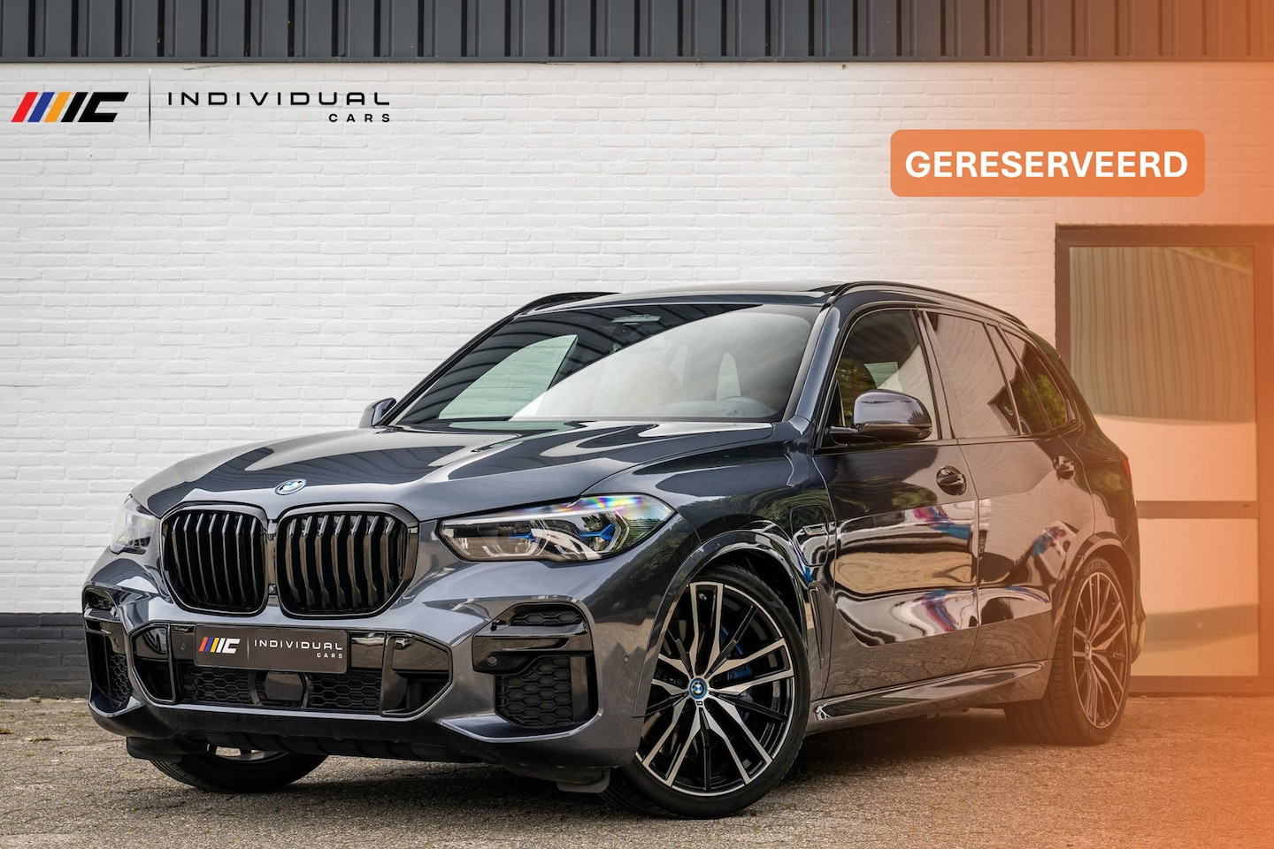 BMW X5 - xDrive45e M-Sport B&W Laser CoPilot Pack Panorama - AutoWereld.nl