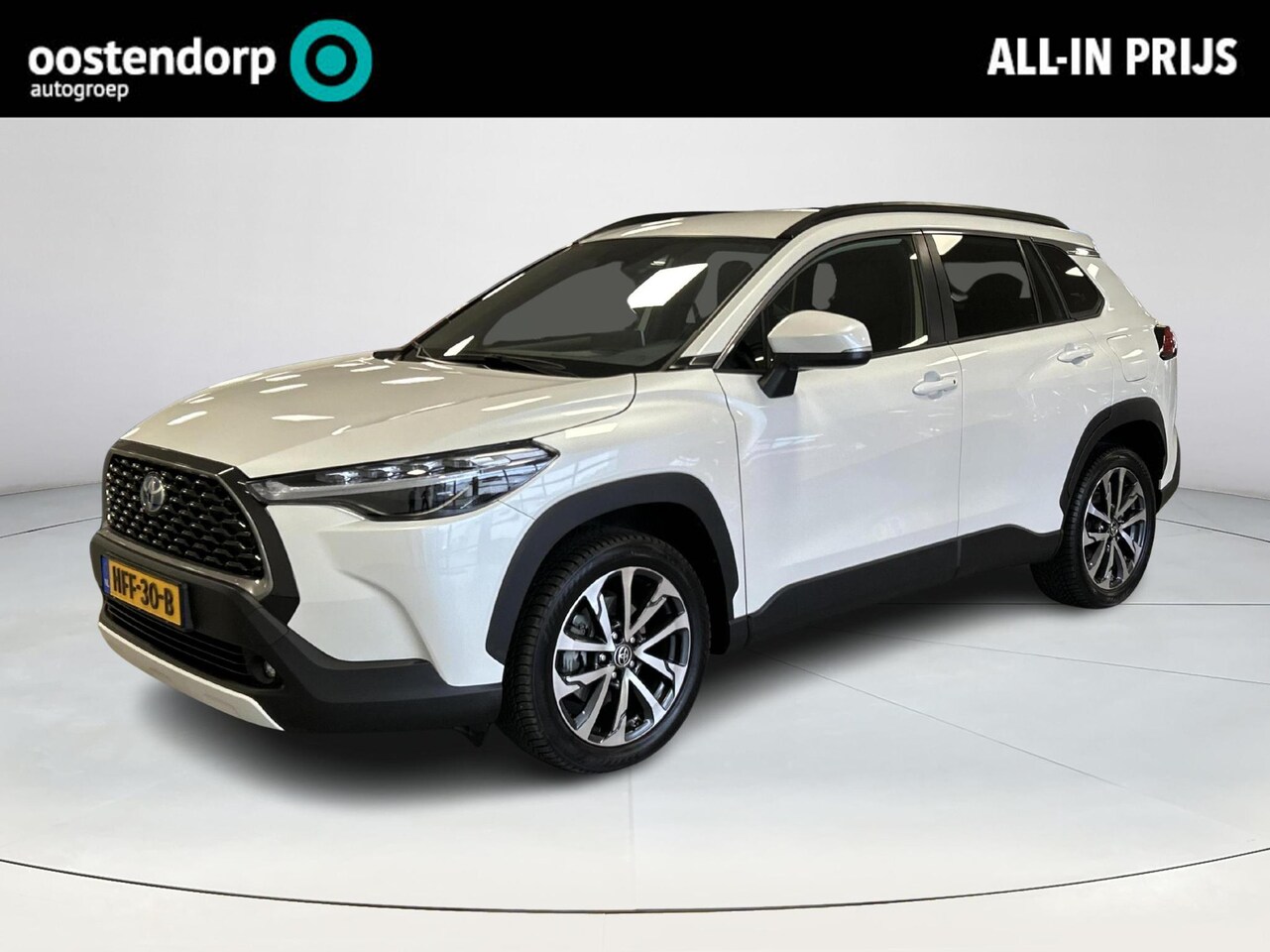 Toyota Corolla Cross - Hybrid 200 Dynamic (Navigatie - Stoelverwarming) - AutoWereld.nl