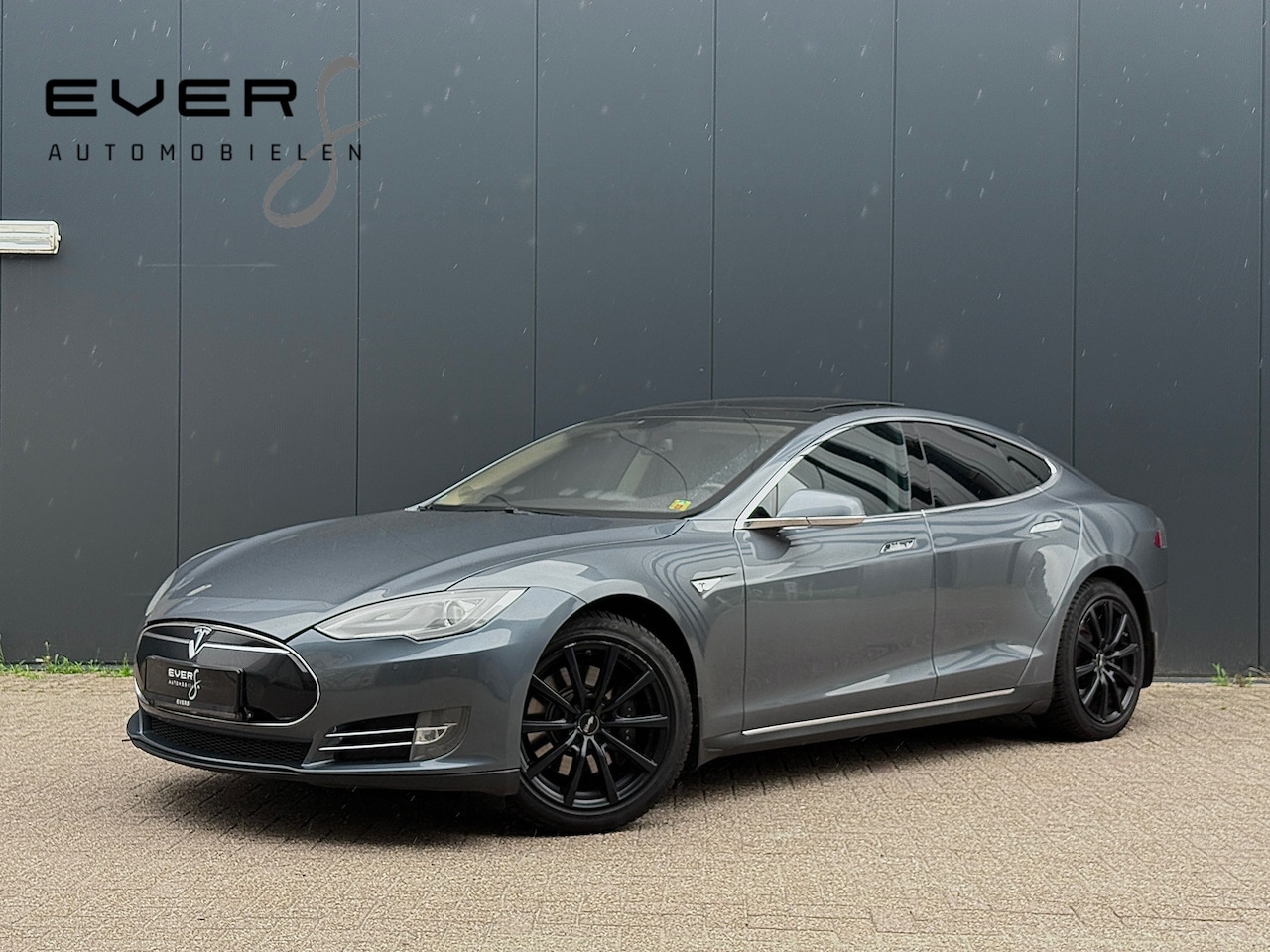 Tesla Model S - 85 Base, Panorama, Luchtvering, Nieuwe Drive unit! - AutoWereld.nl