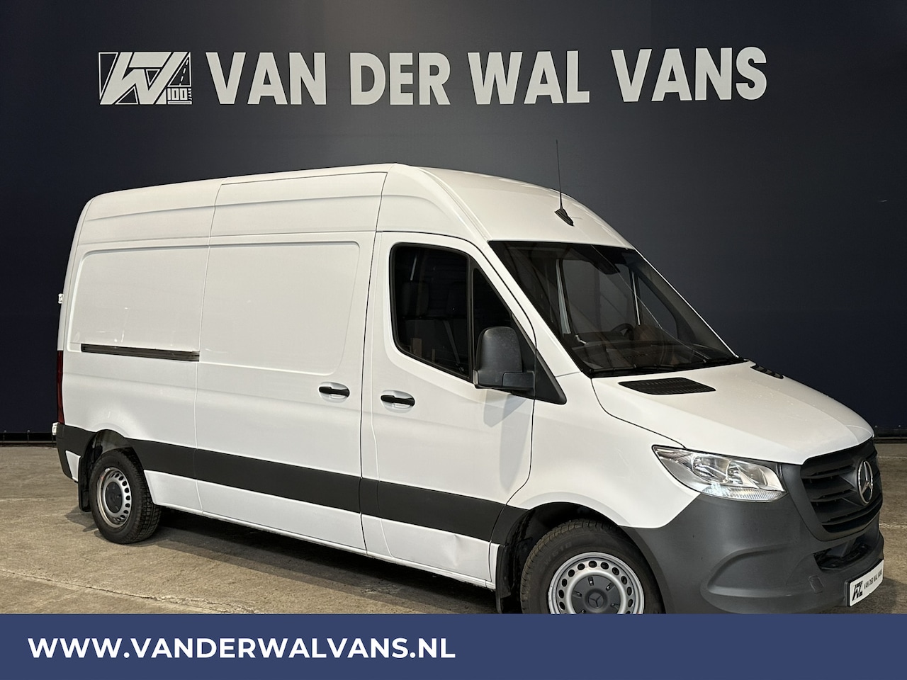 Mercedes-Benz Sprinter - 211CDI L2H2 Euro6 Airco | Camera | Apple Carplay | Cruisecontrol | Android Auto Bijrijders - AutoWereld.nl