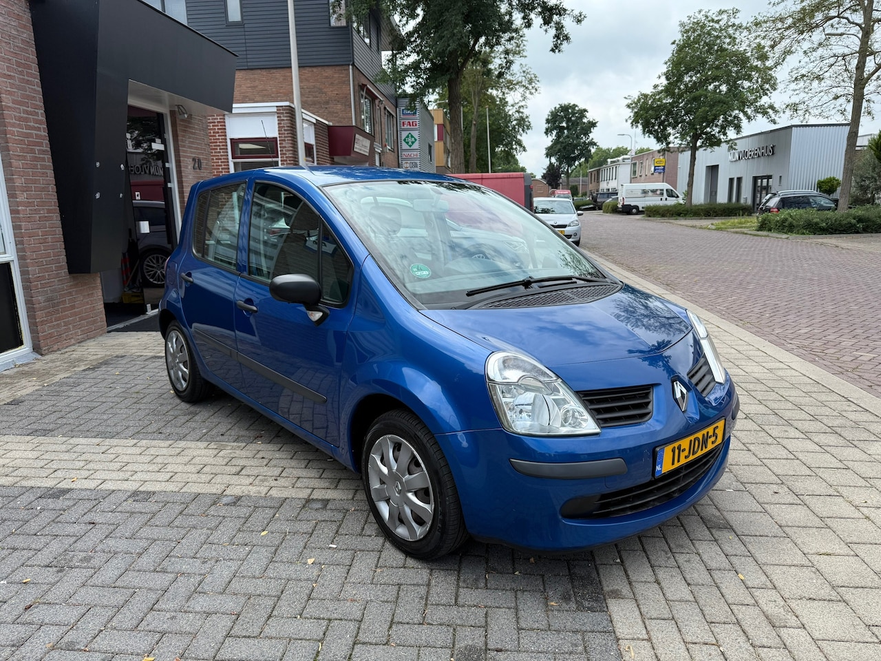 Renault Modus - 1.2-16V Authentique AIRCO/NIEUWE APK. - AutoWereld.nl