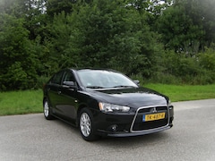Mitsubishi Lancer Sportback - 1.8 Edition Two . AUTOMAAT . Airco . PDC . Cruiscontrol . enz