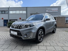 Suzuki Vitara - 1.0 Boosterjet Stijl | Panoramadak | Adaptive Cruise Control | Climate Control | Trekhaak