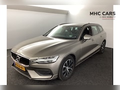 Volvo V60 - 2.0 B3 Momentum Advantage | LEder | Navi | Trekhaak |