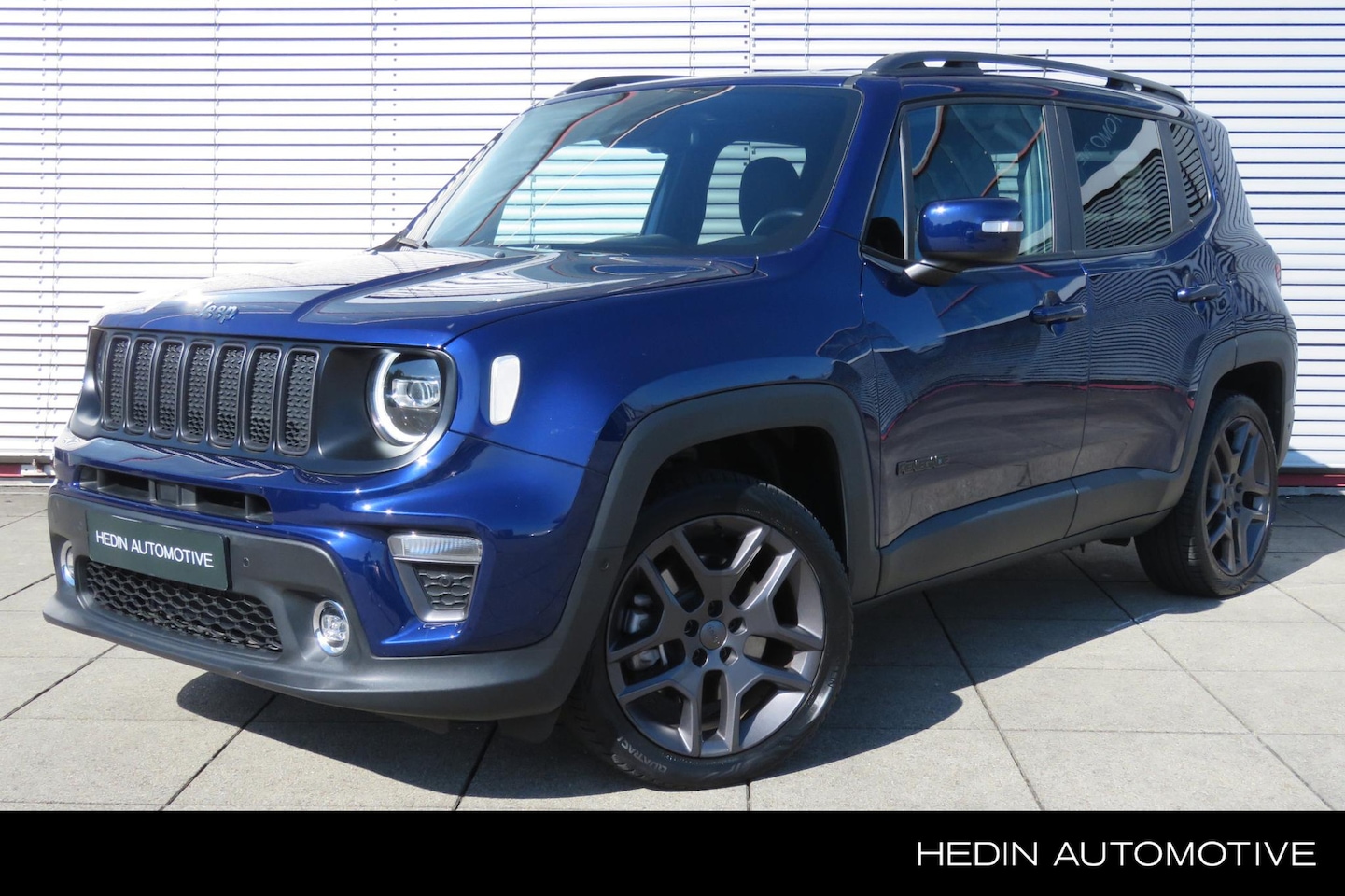 Jeep Renegade - 4xe 240 Plug-in Hybrid Electric S | Trekhaak (afneembaar) | All-Season Banden - AutoWereld.nl