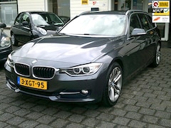 BMW 3-serie Touring - 320d High Executive