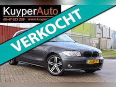 BMW 1-serie - 118i automaat CLIMA VERWARMBARE VOOR STOELEN NW APK PARKEERSENSOREN