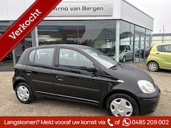 Toyota Yaris - 1.3 VVT-i S-LINE, airco, trekhaak, 5 deurs, isofix, top onderhouden