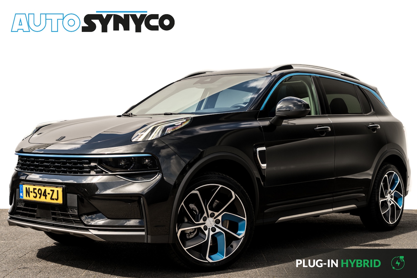 Lynk & Co 01 - 1.5 Plug-in Hybrid 262 Pk I Panoramadak I 69 km Elektrisch I Achteruitrijcamera I Infinity - AutoWereld.nl
