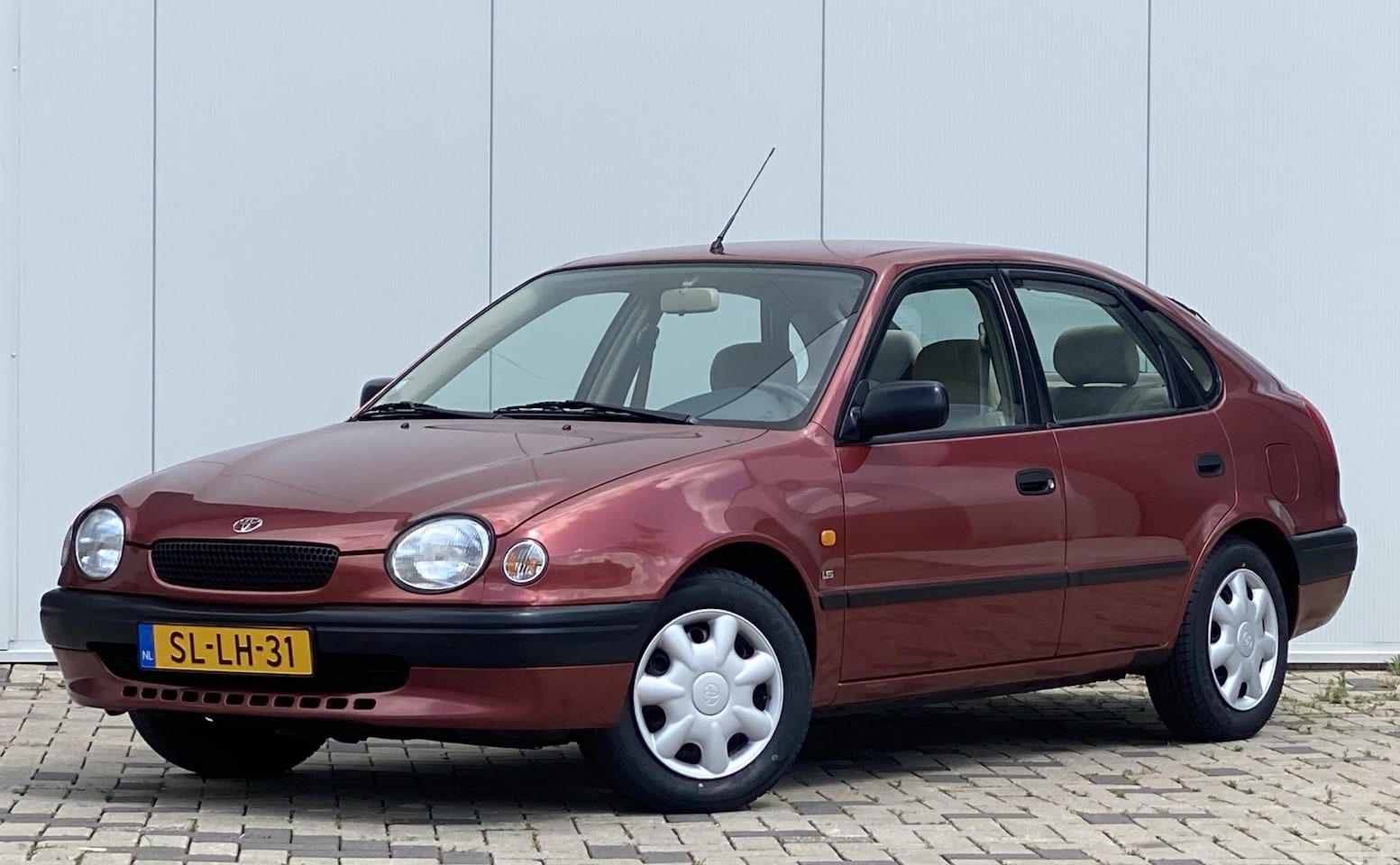 Toyota Corolla - 1.6-16V Luna 5 DEURS AIRCO NAP 1STE EIGENAAR IN PERFECT STAAT - AutoWereld.nl