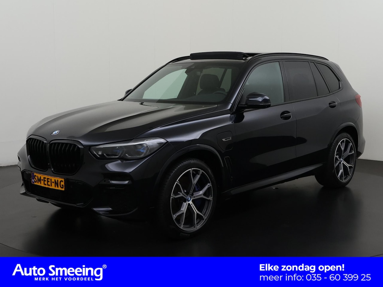 BMW X5 - xDrive45e M Sport Shadow | Trekhaak | Panoramadak | Head Up | Laser | Zondag Open! - AutoWereld.nl
