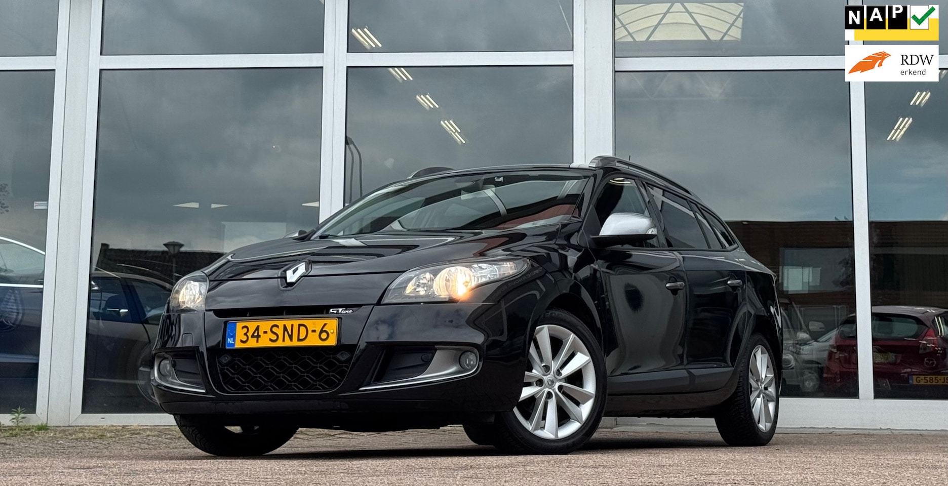 Renault Mégane Estate - 1.6i 16V GT-Line Trekhaak Navi Parrot Mooi! - AutoWereld.nl