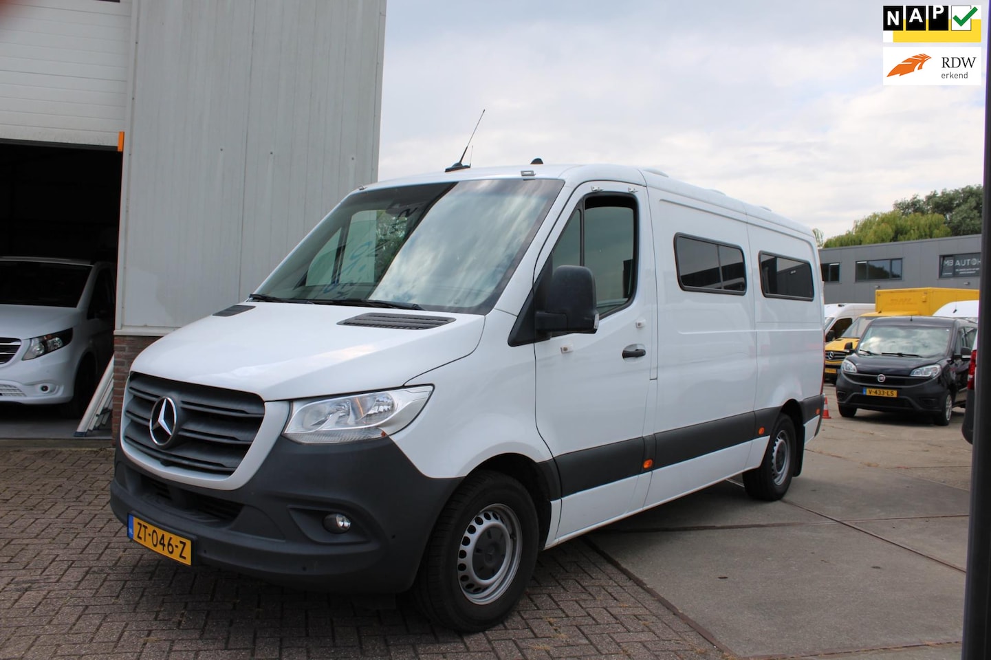 Mercedes-Benz Sprinter Tourer - 316 CDI Autom. € 13220-ex btw - AutoWereld.nl