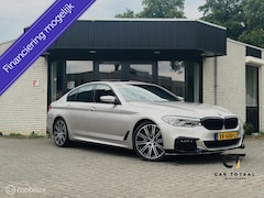 BMW 5-serie - 530e iPerformance M-PAKKET|360|HEAD-UP|PANO|SFEER|