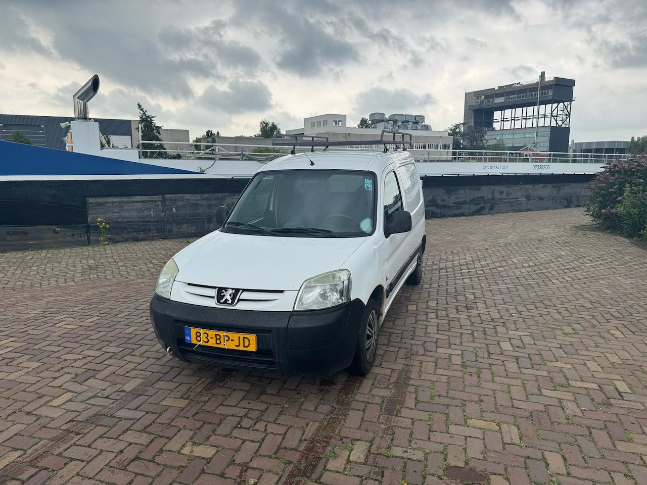 Peugeot Partner - 170C 1.9 D Avantage 170C 1.9 D Avantage - AutoWereld.nl