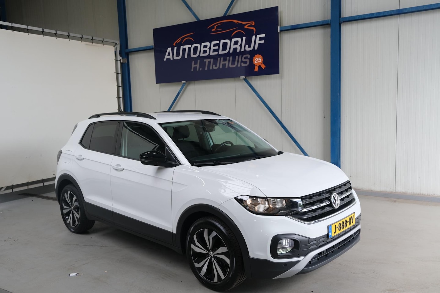Volkswagen T-Cross - 1.0 TSI Life - N.A.P. Airco, Cruise, PDC, Navi. - AutoWereld.nl