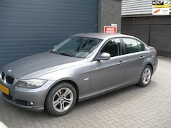 BMW 3-serie - 318i Business Line