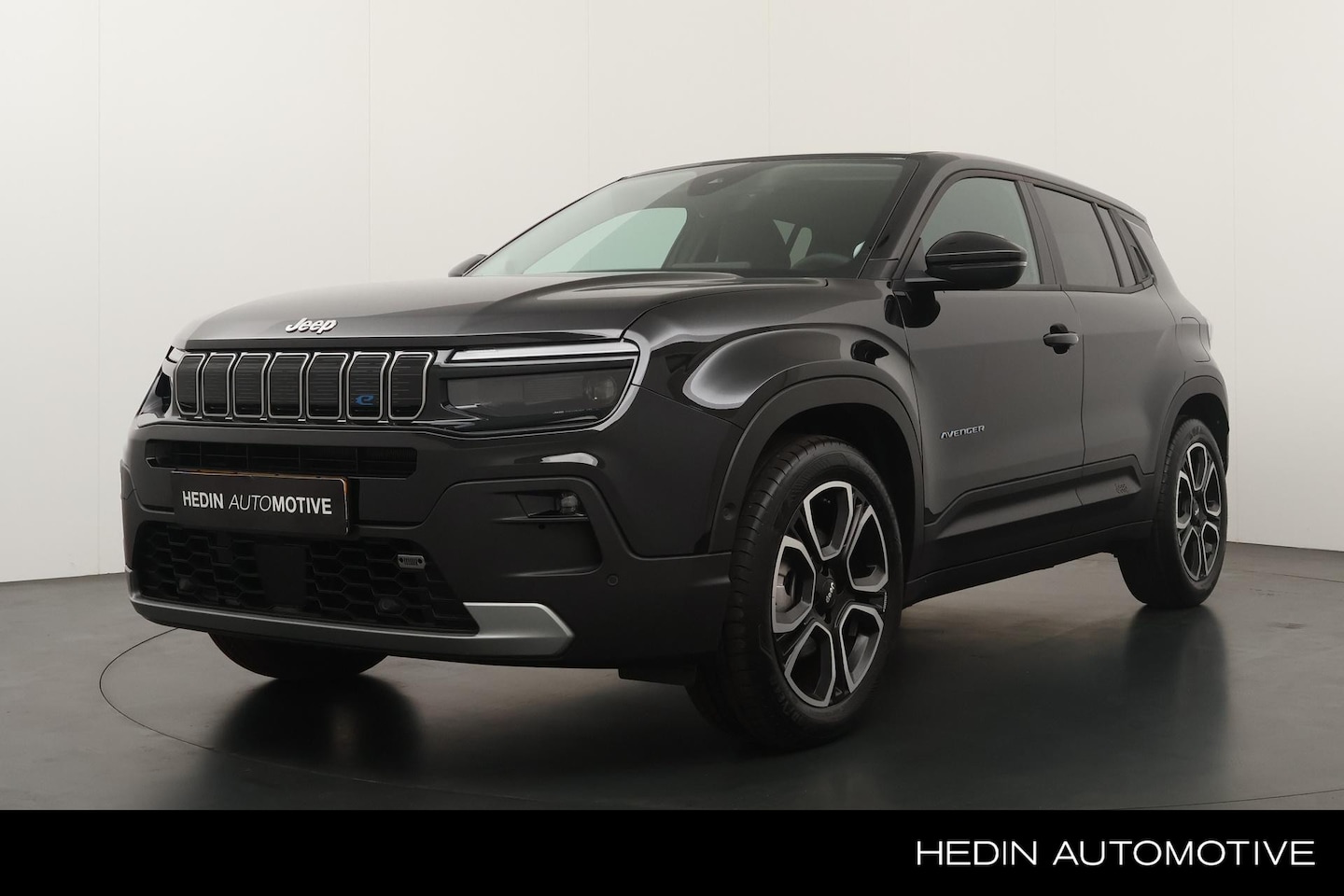 Jeep Avenger - Summit 54 kWh | Navigatie | Camera | Climate Control | Privacy Glass | El. Achterklep | - AutoWereld.nl