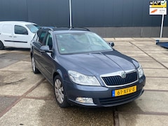 Skoda Octavia Combi - 1.2 TSI met navi, cruise control, netjes en goed