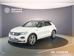 Volkswagen T-Roc - Sport 1.5 TSI 150pk DSG Automaat Adaptive cruise control, Navigatie, Achteruitrijcamera, E