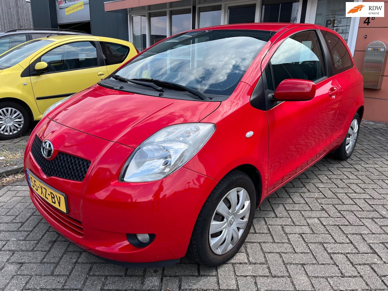 Toyota Yaris - 1.3 VVTi Sol airco nette auto - AutoWereld.nl