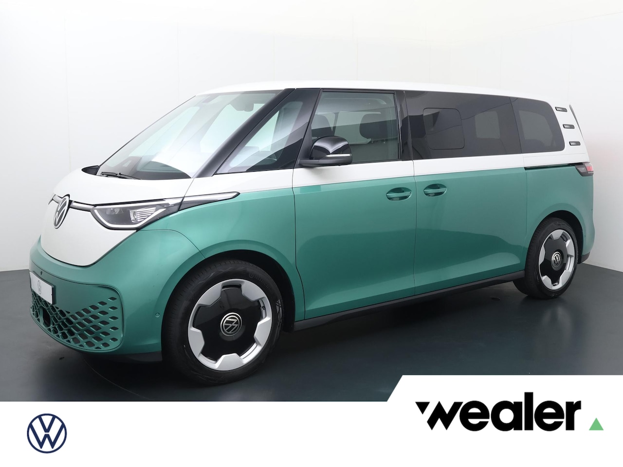 Volkswagen ID. Buzz - Pro Bulli Elektromotor 210 kW (286 pk) LWB 7-zits | Panoramadak | Open & Close plus | Desi - AutoWereld.nl