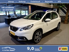 Peugeot 2008 - 1.2 PureTech Blue Lion Panorama | Navigatie | Trekhaak | CarPlay/Android