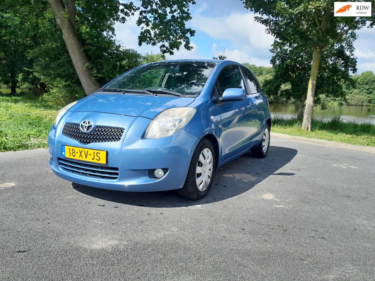 Toyota Yaris - 1.4 D-4D Sol | APK: 08-01-2026| - AutoWereld.nl