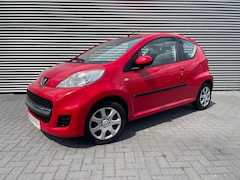 Peugeot 107 - 1.0-12V XS bouwjaar 2009 van 1e eigenaar