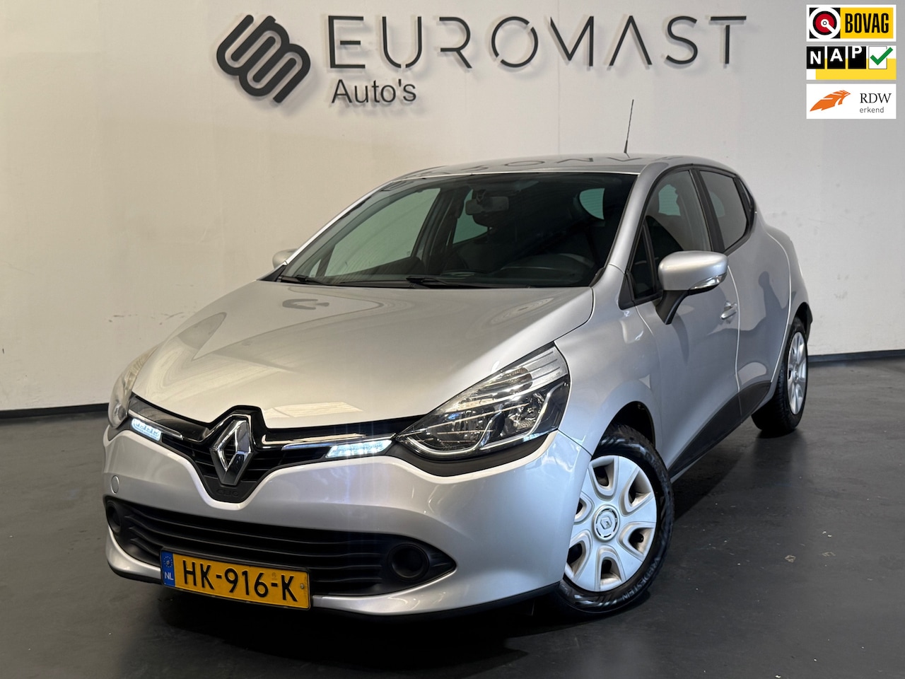 Renault Clio - 1.5 dCi ECO Expression Navi Cruise Airco Pdc Nieuwe Apk - AutoWereld.nl