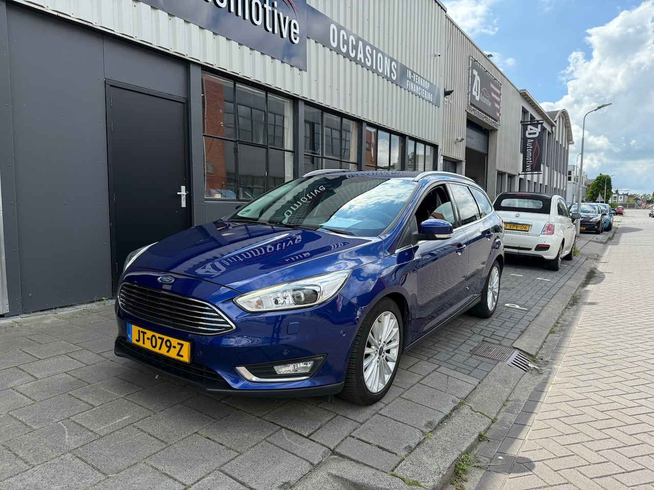 Ford Focus Wagon - 1.5 Titanium 1.5 Titanium - AutoWereld.nl
