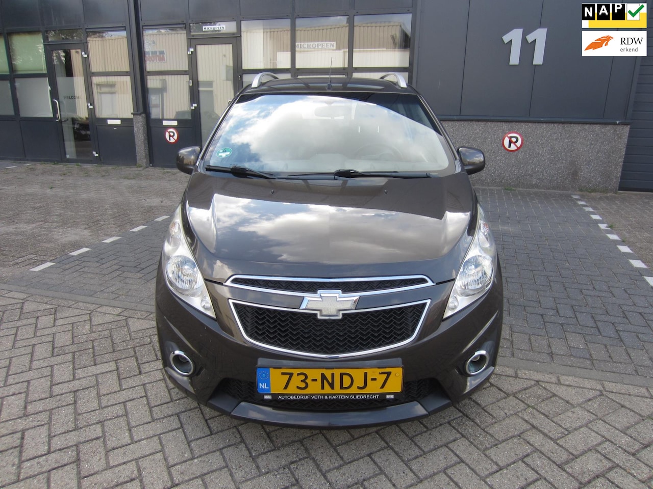 Chevrolet Spark - 1.2 16V LT 2010 Airco 137.000KM NAP! APK! - AutoWereld.nl