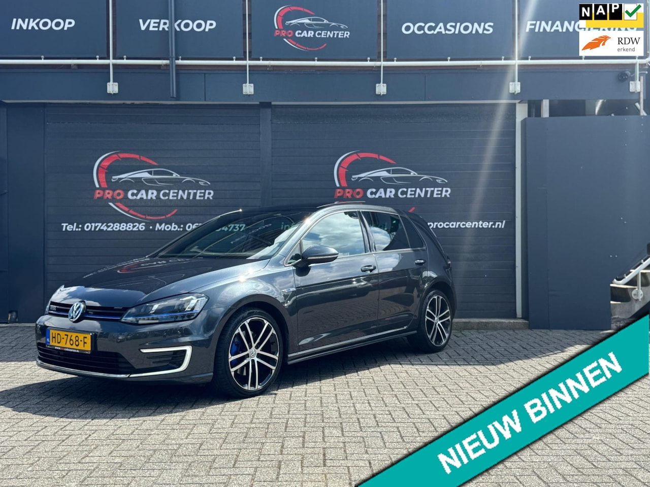Volkswagen Golf - 1.4 TSI GTE AUT|PANO|CRUISE|CLIMATE|V-A PDC|CARPLAY|EL.RAMEN|NAP|APK - AutoWereld.nl