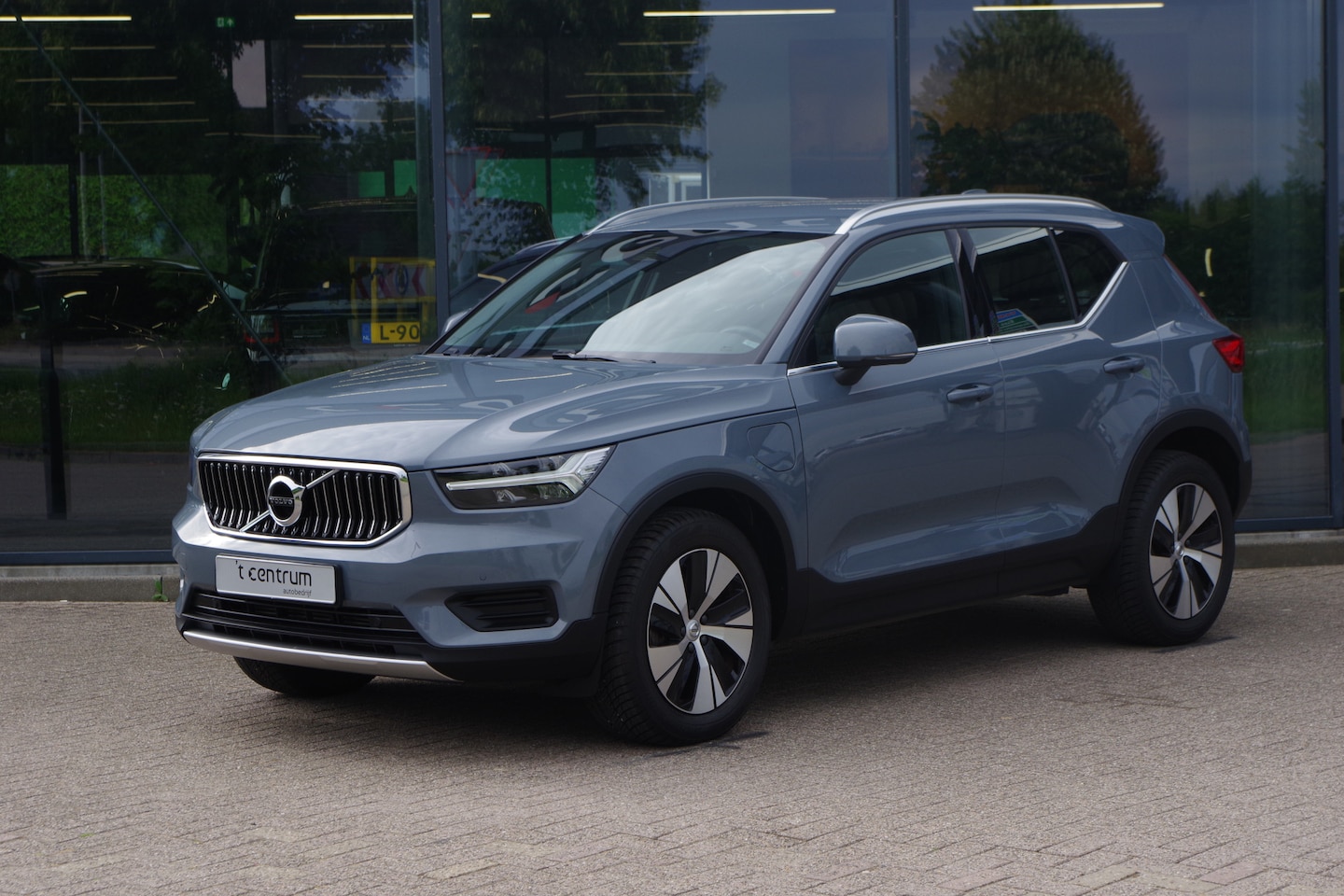 Volvo XC40 - 1.5 T4 Recharge 211 PK Inscription Expression PHEV, LED, Camera, Keyless - AutoWereld.nl