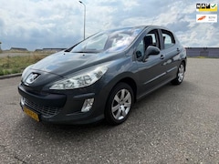 Peugeot 308 - 1.6 VTi XT Airco Panodak Trekhaak Leder Elek.stoel