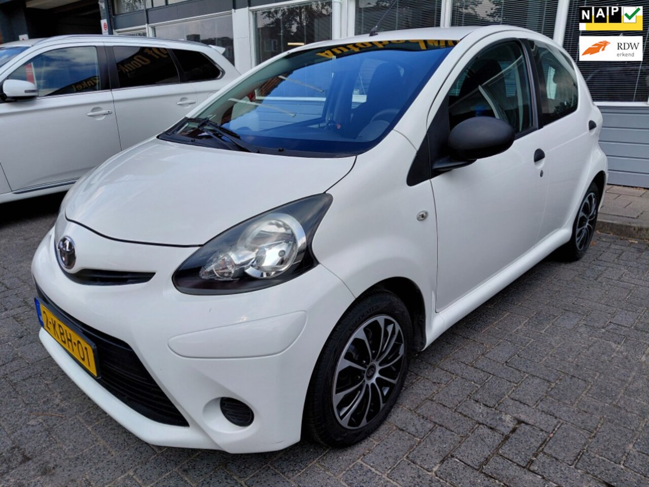 Toyota Aygo - 1.0 VVT-i Comfort 1.0 VVT-i Comfort - AutoWereld.nl