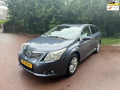 Toyota Avensis Wagon - 1.8 VVTi Comfort / Navi / Camera / PDC / Airco / 6bak /