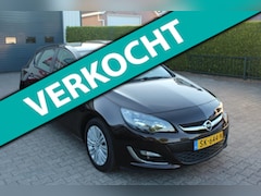 Opel Astra - 1.4 Turbo Business +