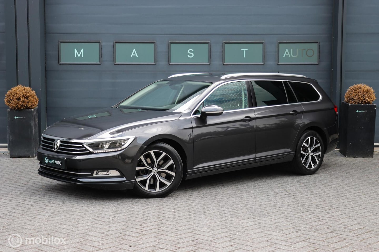 Volkswagen Passat Variant - 1.5 TSI Comfortline | PANO | ACC | DSG | Navi - AutoWereld.nl