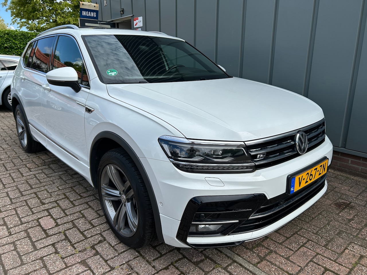 Volkswagen Tiguan - Tiguan 2.0 TDI R-Line - AutoWereld.nl