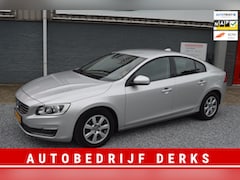 Volvo S60 - 1.6 T3 Kinetic AUT Airco Eerste Eigenaar Trekhaak Nieuwstaat