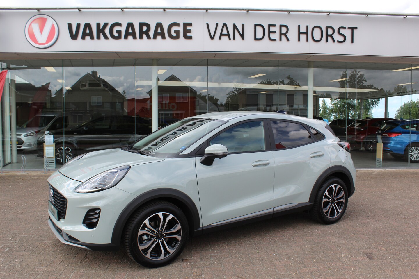 Ford Puma - 1.0-125pk EcoBoost Mild-Hybrid Titanium. Nieuw Model ! Van €. 35.920,- voor €. 29.950,- Sl - AutoWereld.nl