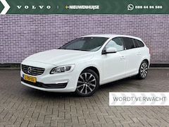 Volvo V60 - 2.0 T4 Ocean Race | Navi | Stoelverwarming | Getint Glas | Lederen Bekleding | Park Assist