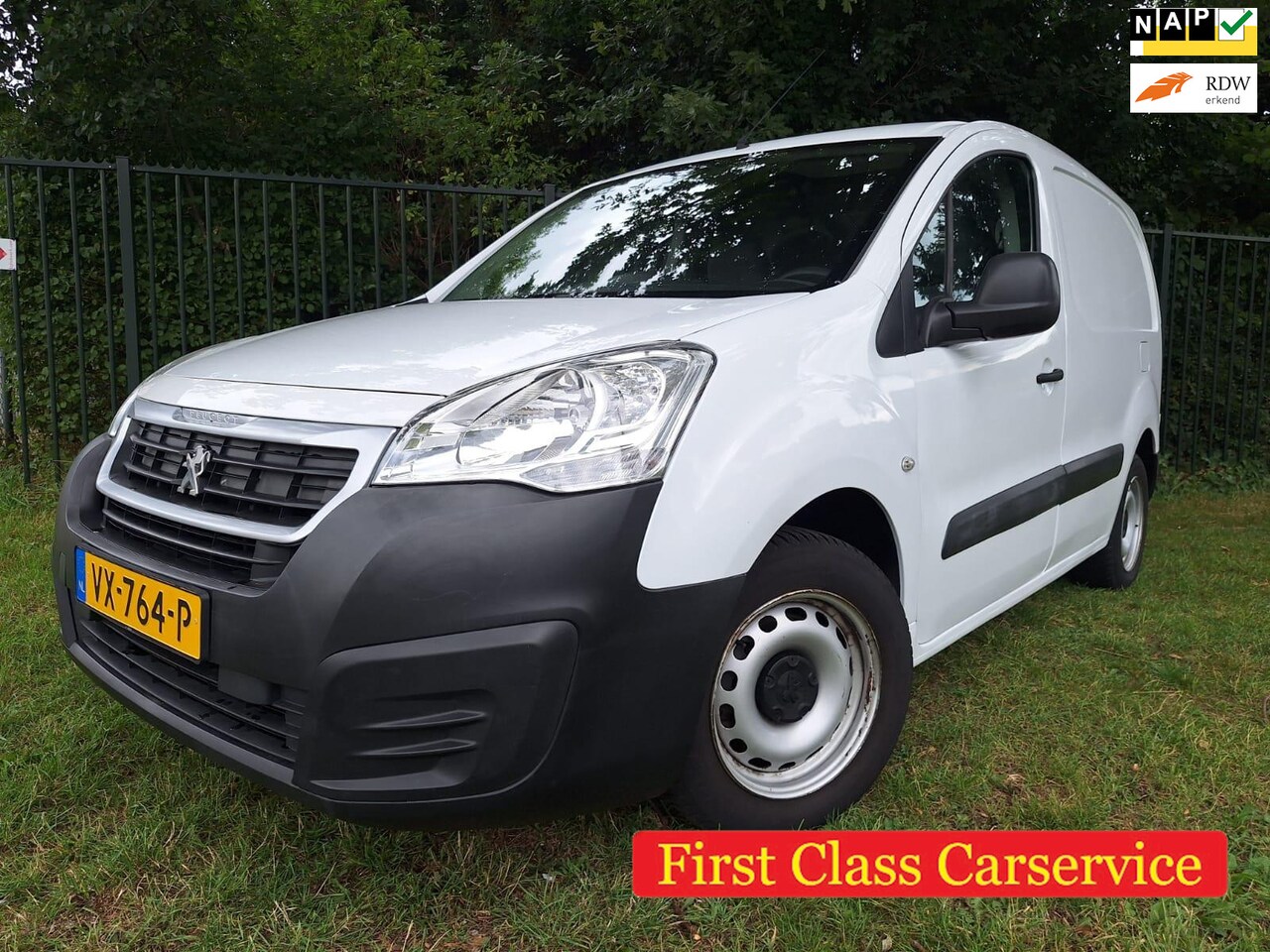 Peugeot Partner - 120 1.6 HDi 75 L1 XR | Nieuwe APK | Btw auto - AutoWereld.nl