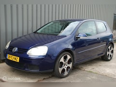 Volkswagen Golf - 1.6 FSI Optive 2