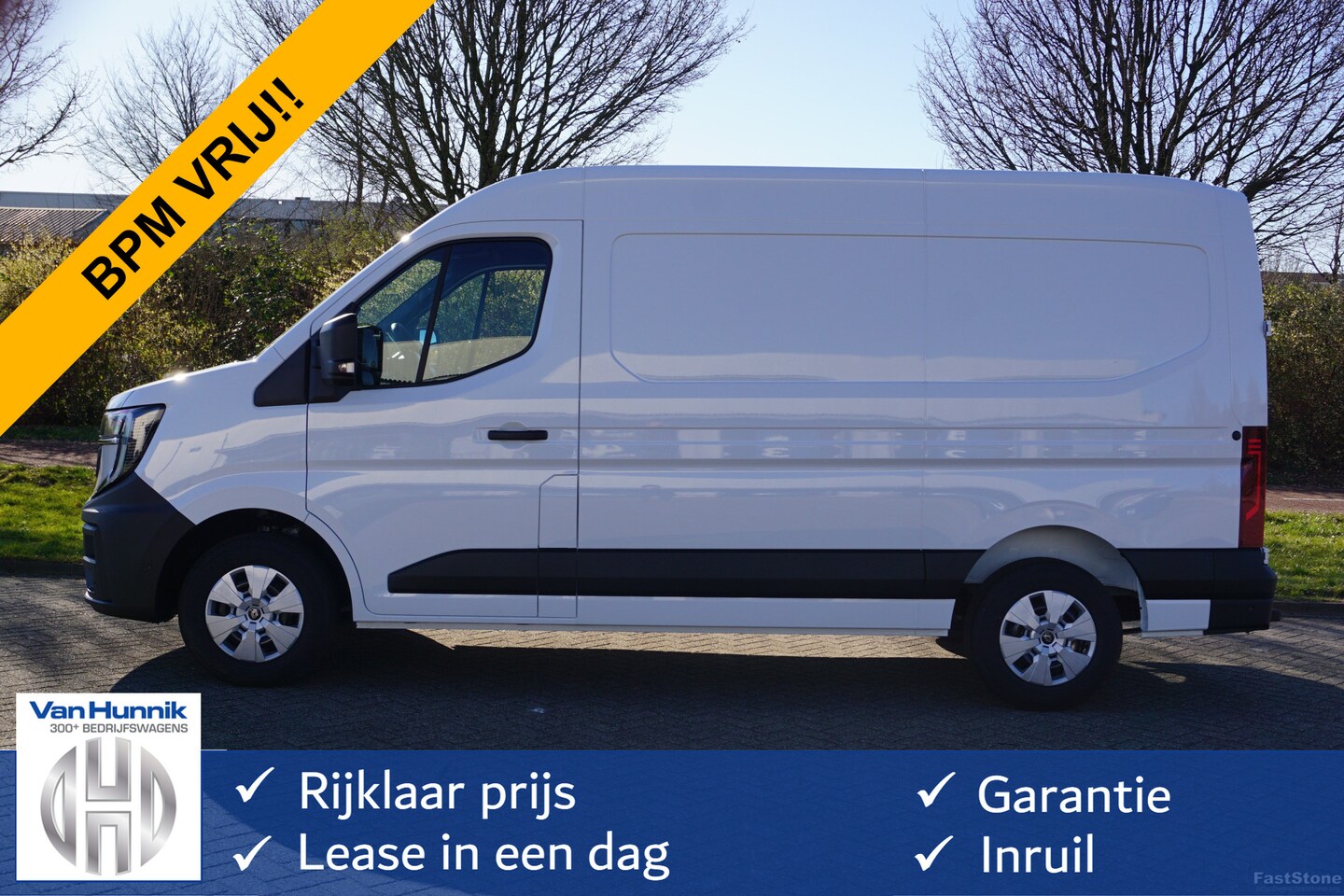 Nissan Interstar - 3.5T 130PK N-Connecta L2H2 BPM VRIJ!! 10" R-Link Apple CP/ Android A, Cruise!! NR. B03* - AutoWereld.nl