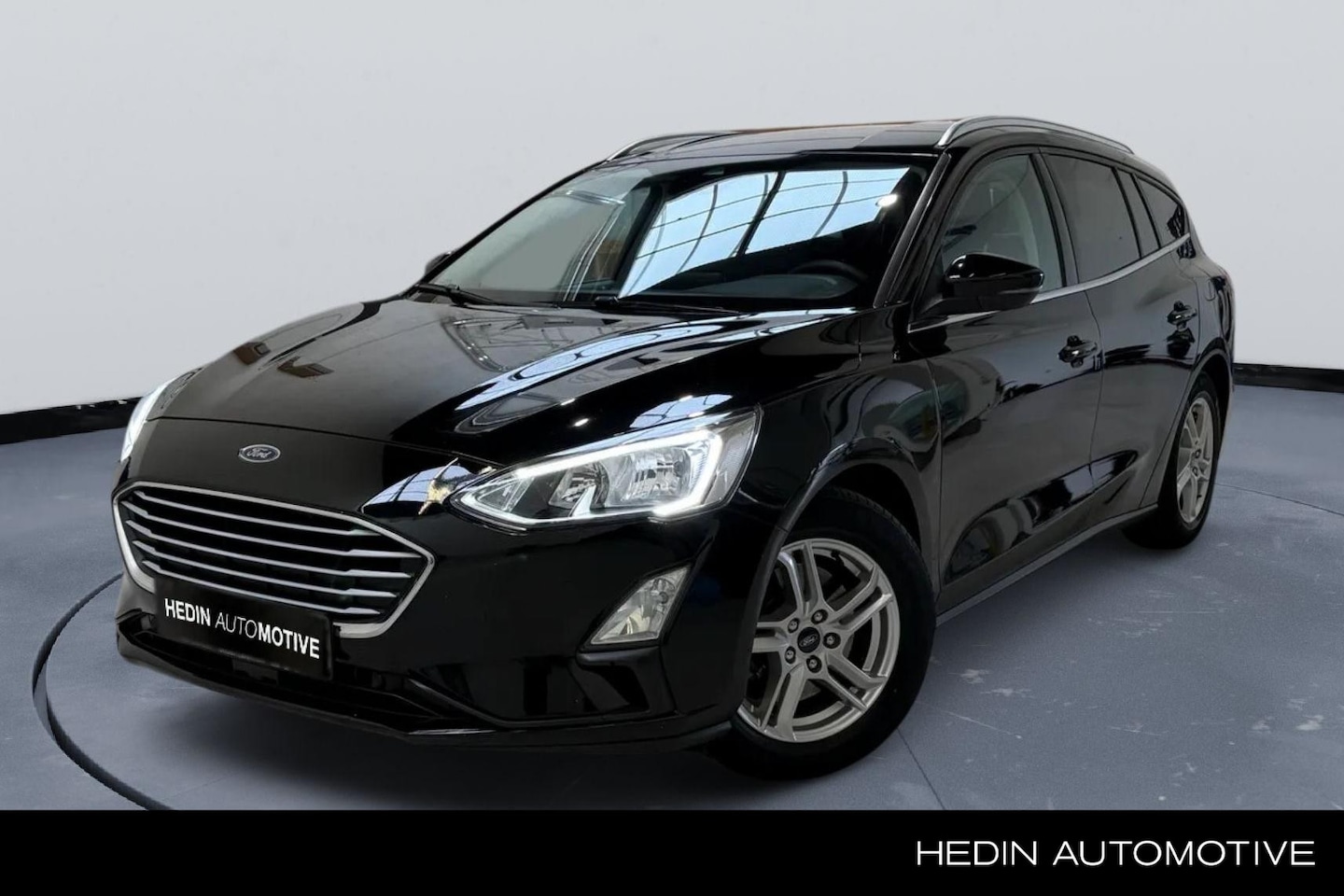 Ford Focus Wagon - 1.0 EcoBoost Trend Edition Business | Trekhaak | Winterpakket | Privacy Glass | Carplay | - AutoWereld.nl