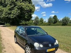 Volkswagen Polo - 1.4-16V Highline nieuwe apk