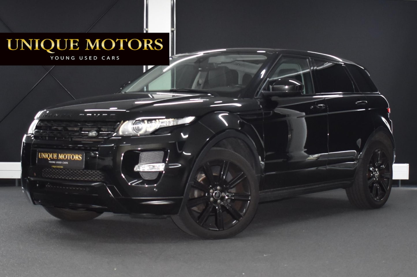 Land Rover Range Rover Evoque - 2.0 Si 4WD Dynamic 241pk | PANODAK | MERIDIAN | MEMORY | CAMERA - AutoWereld.nl